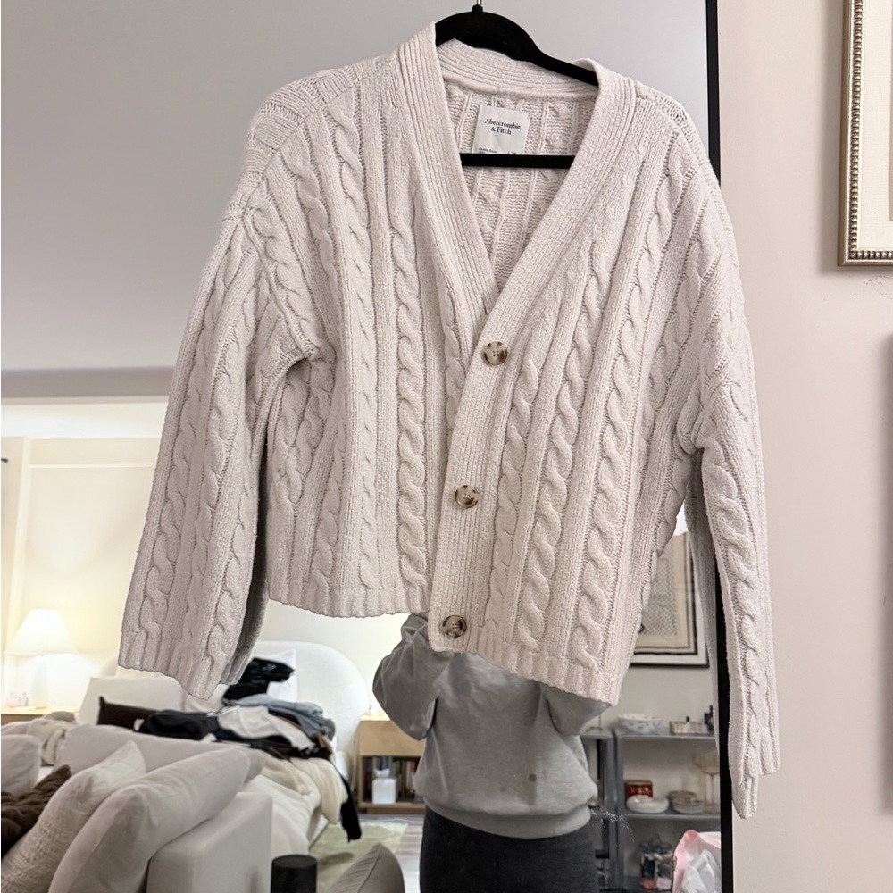Abercrombie & Fitch Cream Cable Knit Cardigan